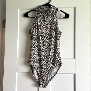 Gaze Cheetah Print High Neck Bodysuit